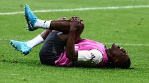 家纷纷质疑 家纷纷质疑